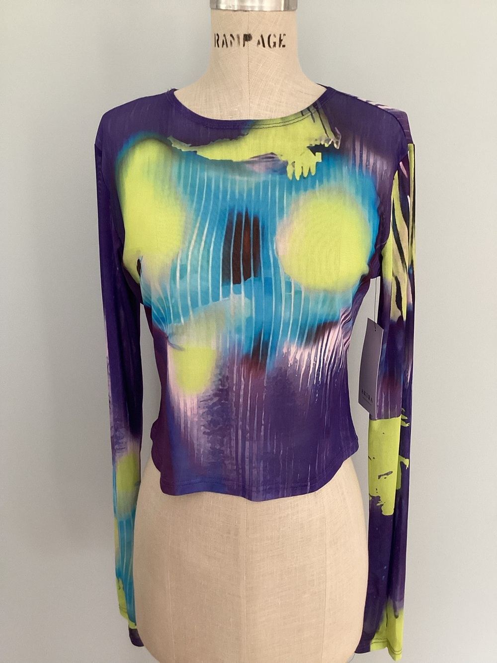 AKIRA Long-Sleeve Abstract Crewneck Top in Purple, Neon Yellow, Blue Size XLarge